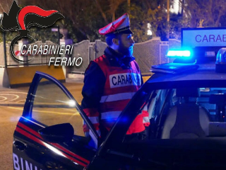 Lido Tre Archi - Sorvegliato speciale scappa in scooter, inseguito dai carabinieri